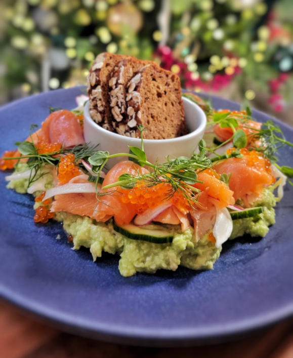 Christmas Recipe by Neven - Smoked salmon and trout wreath